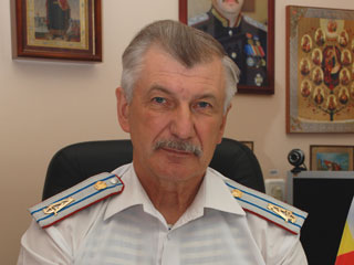 Донцов Василий Александрович, директор Аксайского Данилы Ефремова казачьего кадетского корпуса
